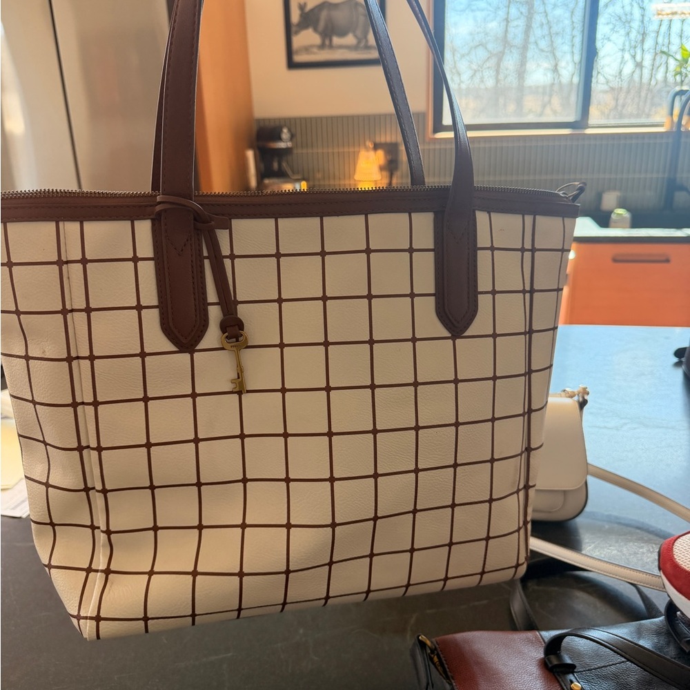 Women’s Cream & Brown Grid Tote Bag - Fossil